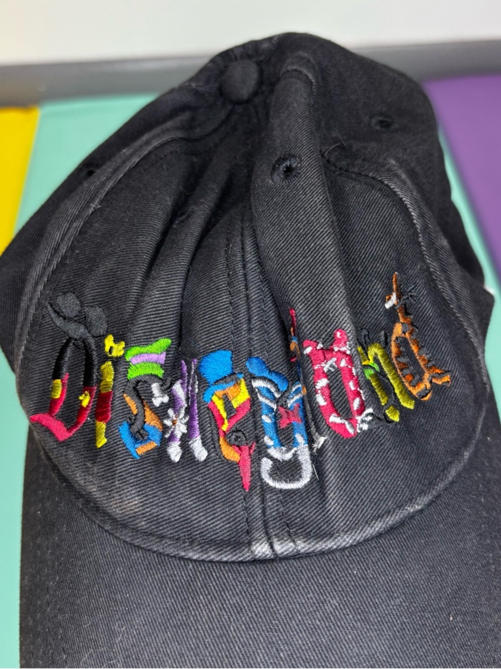 Disneyland Park‎ Vintage Embroidered Logo Black Cap